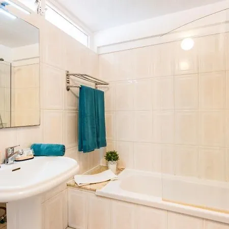 320 Borinquen Ocean View, Wifi Free
